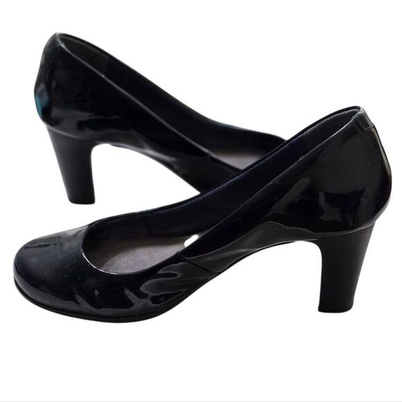 Rockport AdiPrene Navy Patent Leather Women's Shoes With Rubber Sole - Picture 2 of 8